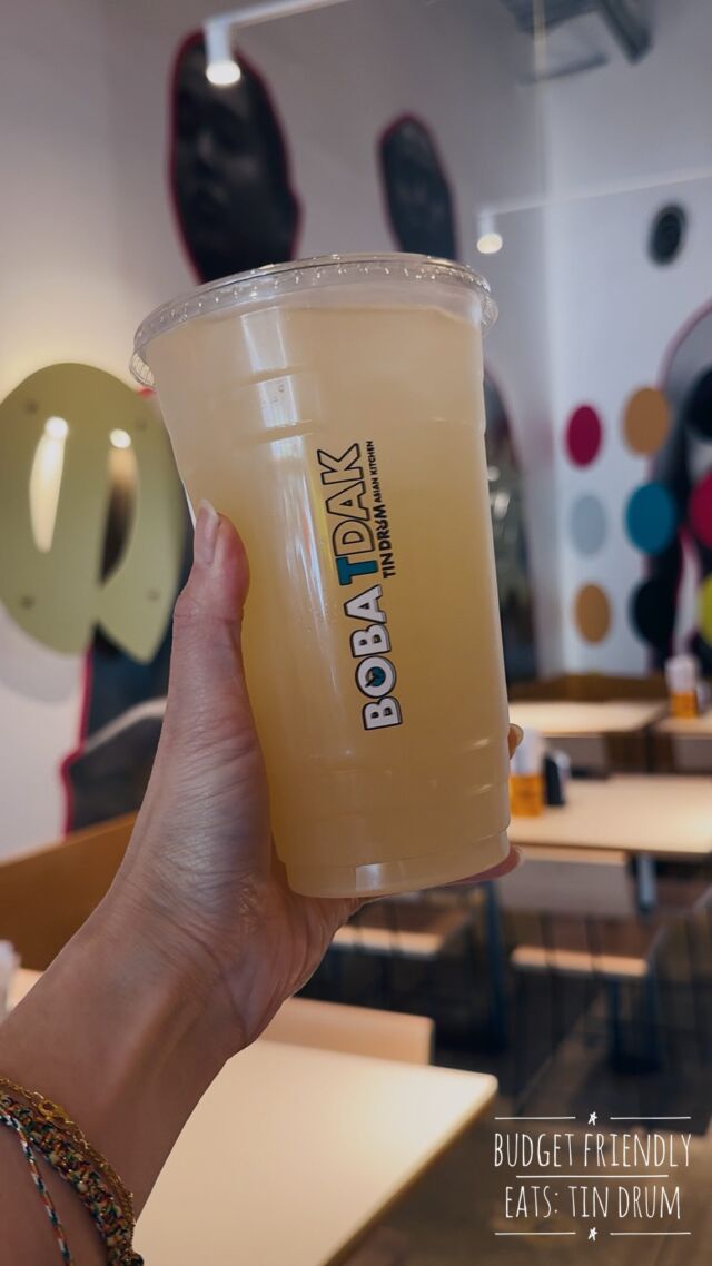 {#sponsored} Looking for a quick and easy, fresh meal at great prices? @tindrumasiankitchen has you covered with their pan-Asian dishes. There’s so many great items on the menu for everyone! 
 📱 On the go: order ahead for pick-up ✨ Download their app to join their rewards program to earn points on your orders  🌱 Cantonese green bean
🍗 Sichuan wings 🍋 yuzu lemonade 🍚 Thai eggplant stiry fry + tofu 
📍 Tin Drum | Many locations around Atlanta
•
•
•
•
•
• #tindrumasiankitchen #tdak #atleats #atlfoodie #atlantaeats #placestoeatinatlanta #cheapeatsatl #takeoutfood #quickmeals #eatwithme