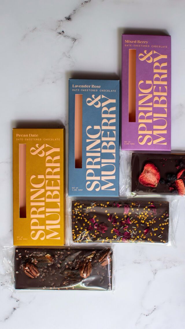 I first saw @spring.mulberry’s beautiful chocolate bars at a local market in Chicago. They’re available at @wholefoods in Atlanta!   I’m kicking myself for not buying the Mint Leaf, Blood Orange, and Coffee ones when I saw them; I haven’t found them here yet!  🍫 The bars are so pretty with florals and spices encased in the bar. They make a great gift!
✨ The best part: NO REFINED SUGAR ADDED! They only use dates to sweeten their bars.  💯% organic, ethically sourced cacao that’s tested for heavy metals. 🧀I made a little snacking board to share; they’ll definitely be a show stopper when hosting!

📍 Whole Foods | Atlanta 🛒 Available online Other stockists in Atlanta: Nordstrom, Mend Coffee, Tuesday Coffee, and more!
•
•
•
•
•
• #smambassador #springandmulberry #partnership #atlantahummingbirds #UGCcreator #CPG #goodchocolate #chocolatelover #charcuterieboard #giftideasforher♥️ #shotonnikon #shopwomenowned #womanownedsmallbusiness